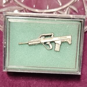 Silver Gun-Shaped Men's Accessory